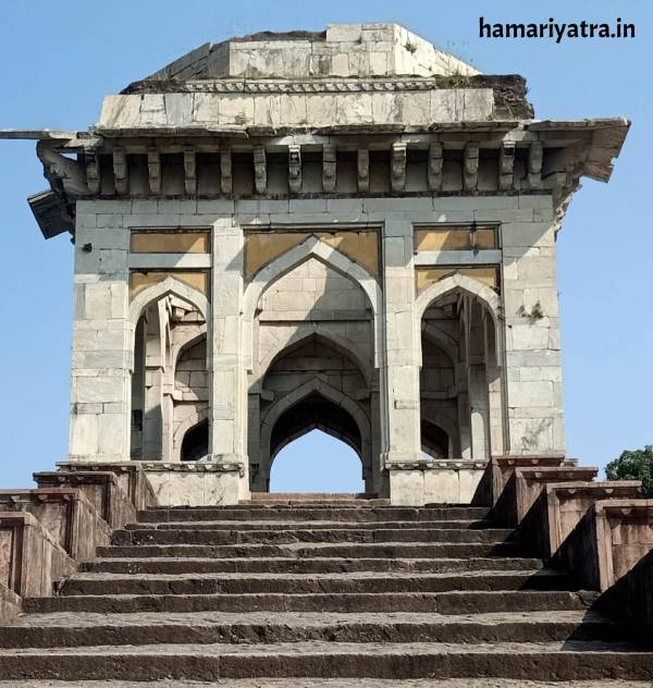 Ashrafi Mahal Mandu