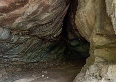 adamgarh rock shelters